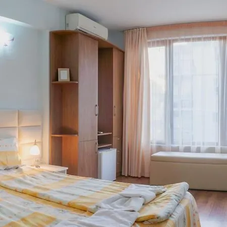 Pensionat Karamihalevi *